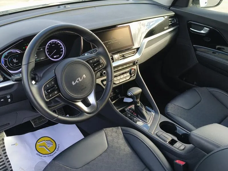 Kia Niro 1.6 GDi HEV Emotion - foto 10