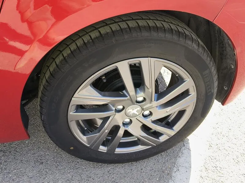 Peugeot 208 PureTech Active Pack - foto 46