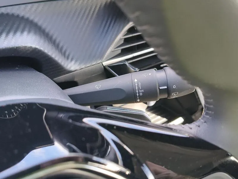 Peugeot 208 PureTech Active Pack - foto 24