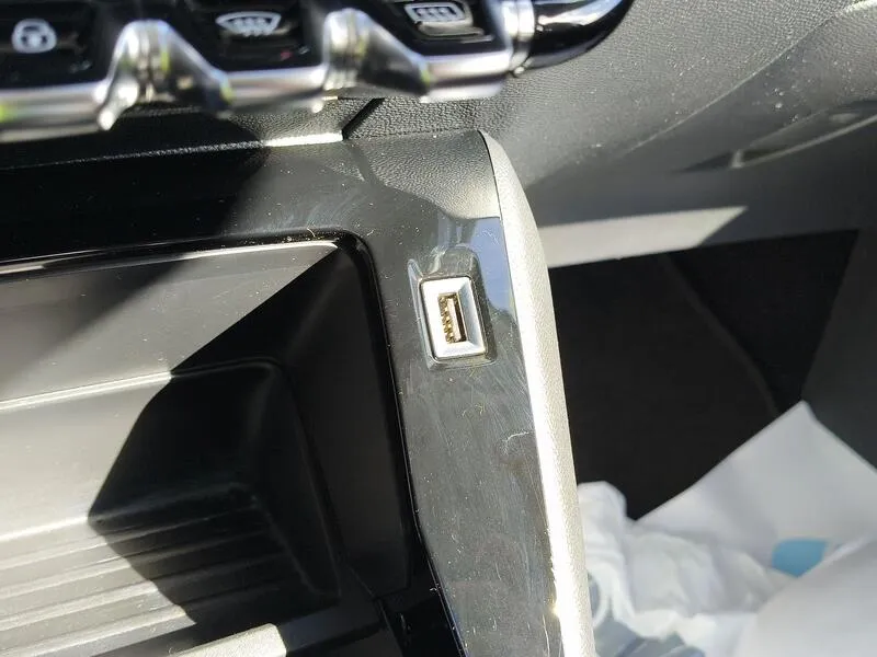 Peugeot 208 PureTech Active Pack - foto 15