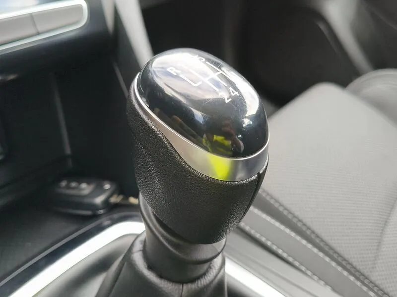 Renault Mégane Equilibre 1.5 dCi - foto 15