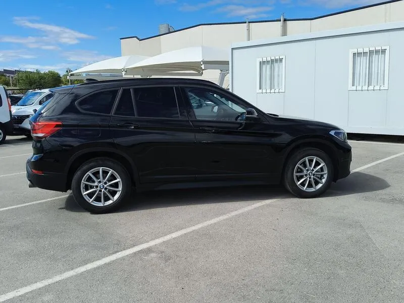 BMW X1 sDrive18d - foto 7