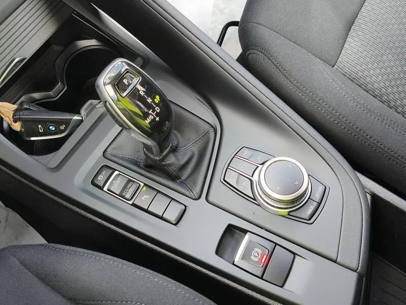 BMW X1 sDrive18d - foto 13