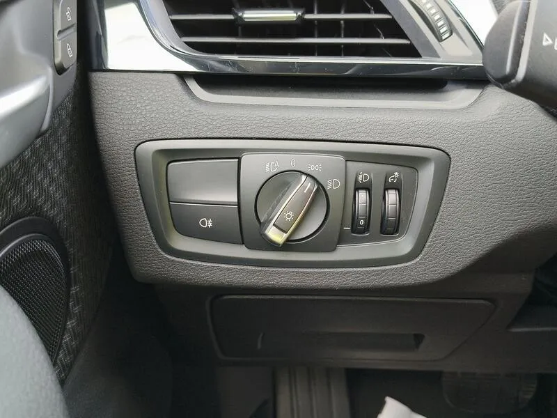 BMW X1 sDrive18d - foto 26
