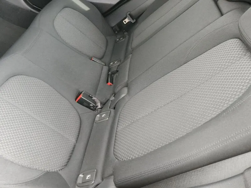BMW X1 sDrive18d - foto 32