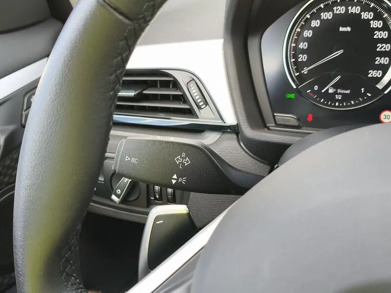 BMW X1 sDrive18d - foto 25