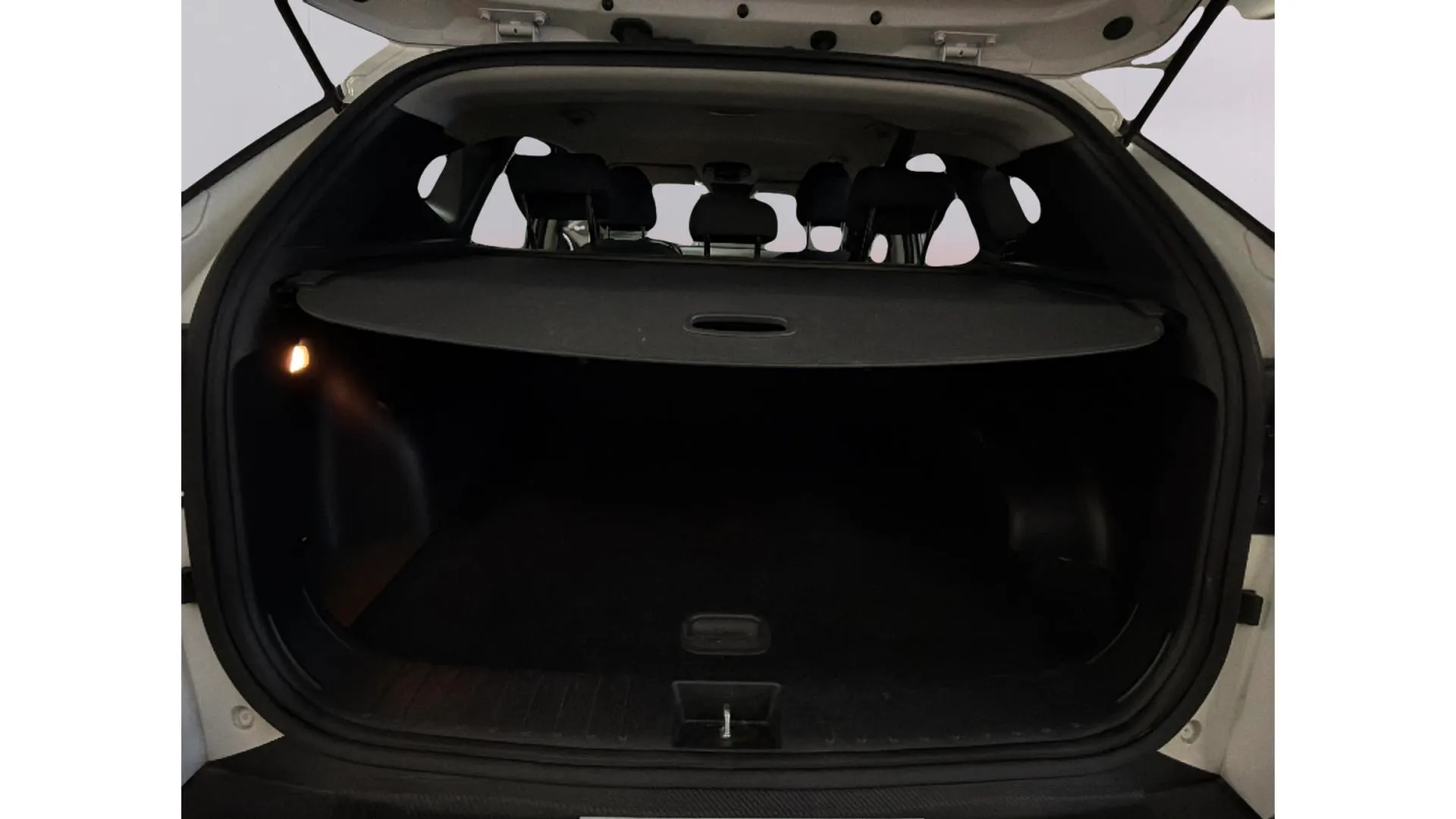 Hyundai Tucson 1.6 T-GDi 48V Maxx Sky - foto 13