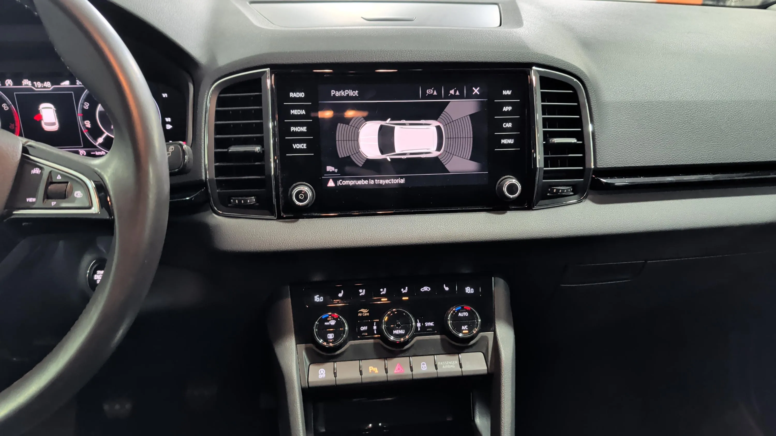 Škoda Karoq 1.5 TSI ACT Style - foto 10