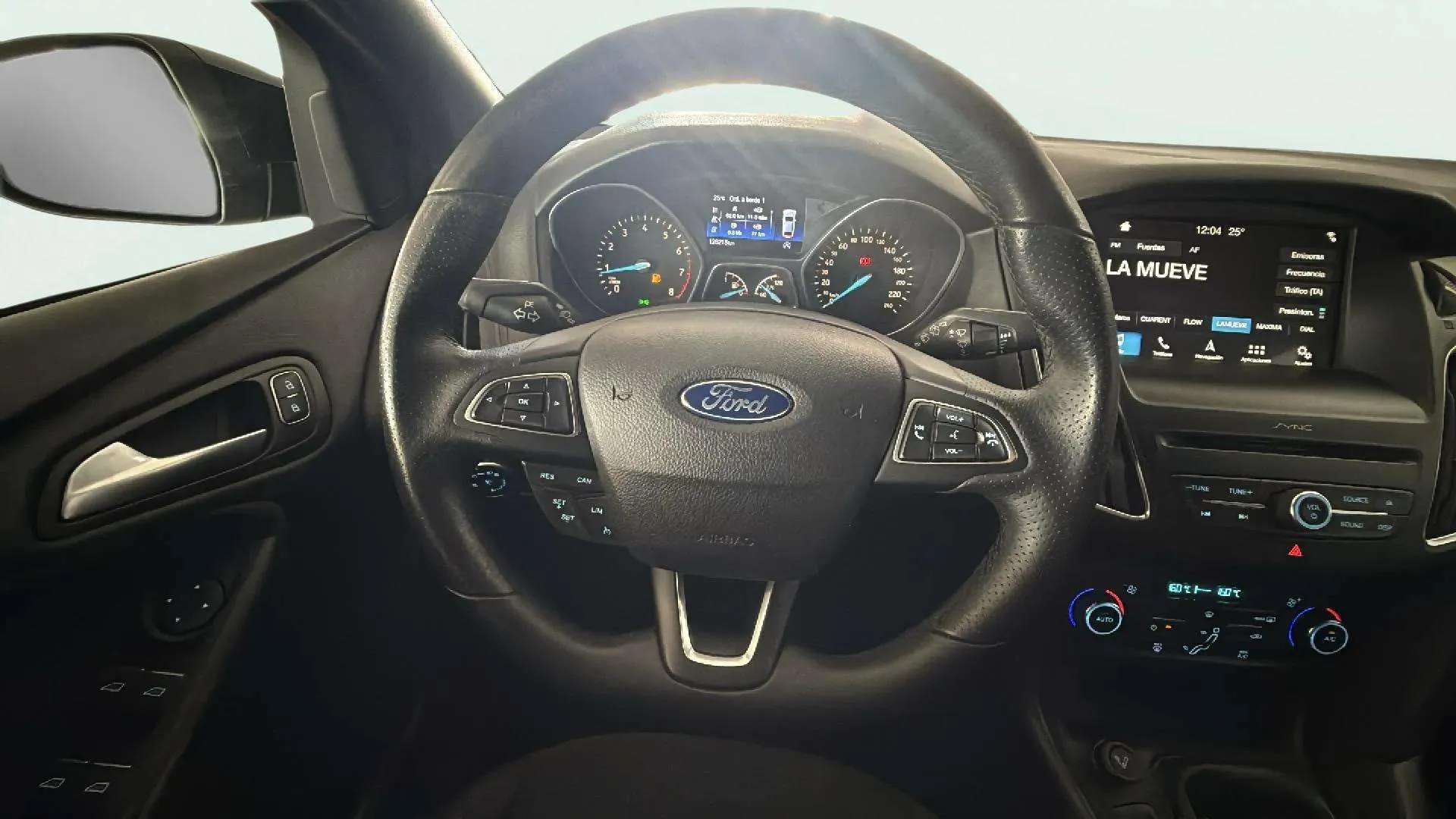 Ford Focus 1.0 EcoBoost Active - foto 7