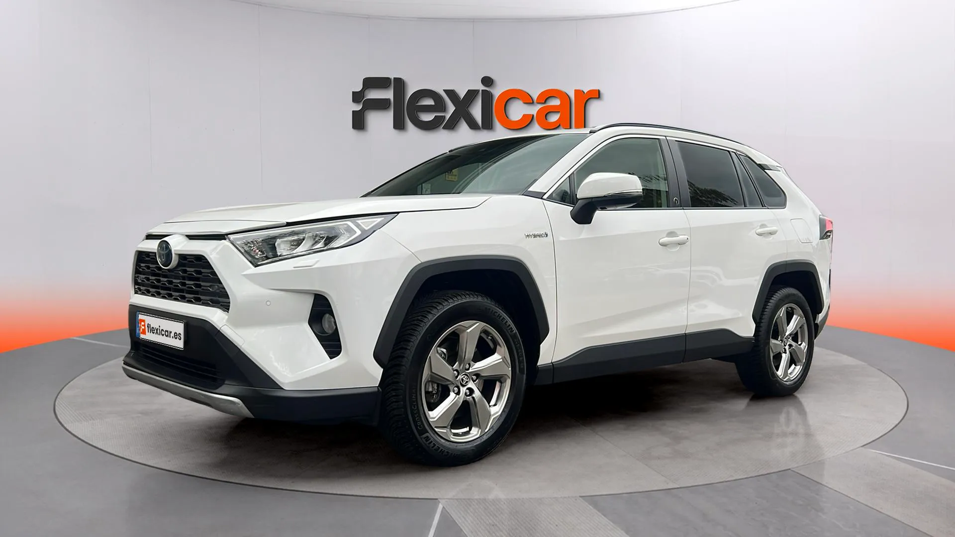 Toyota RAV4 2.5l 220H Advance - foto 9