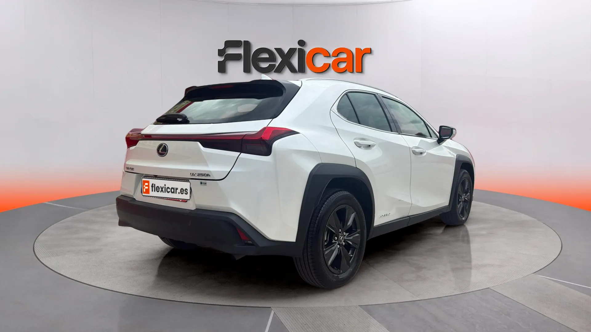 Lexus UX 2.0 250h Business - foto 7