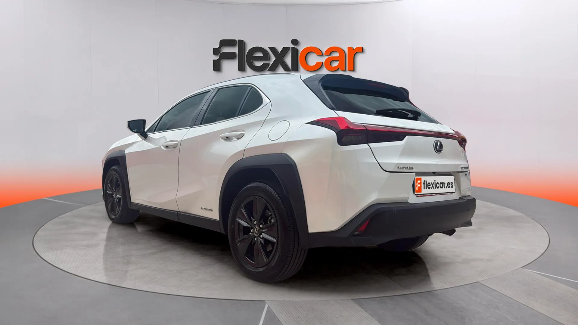 Lexus UX 2.0 250h Business - foto 5