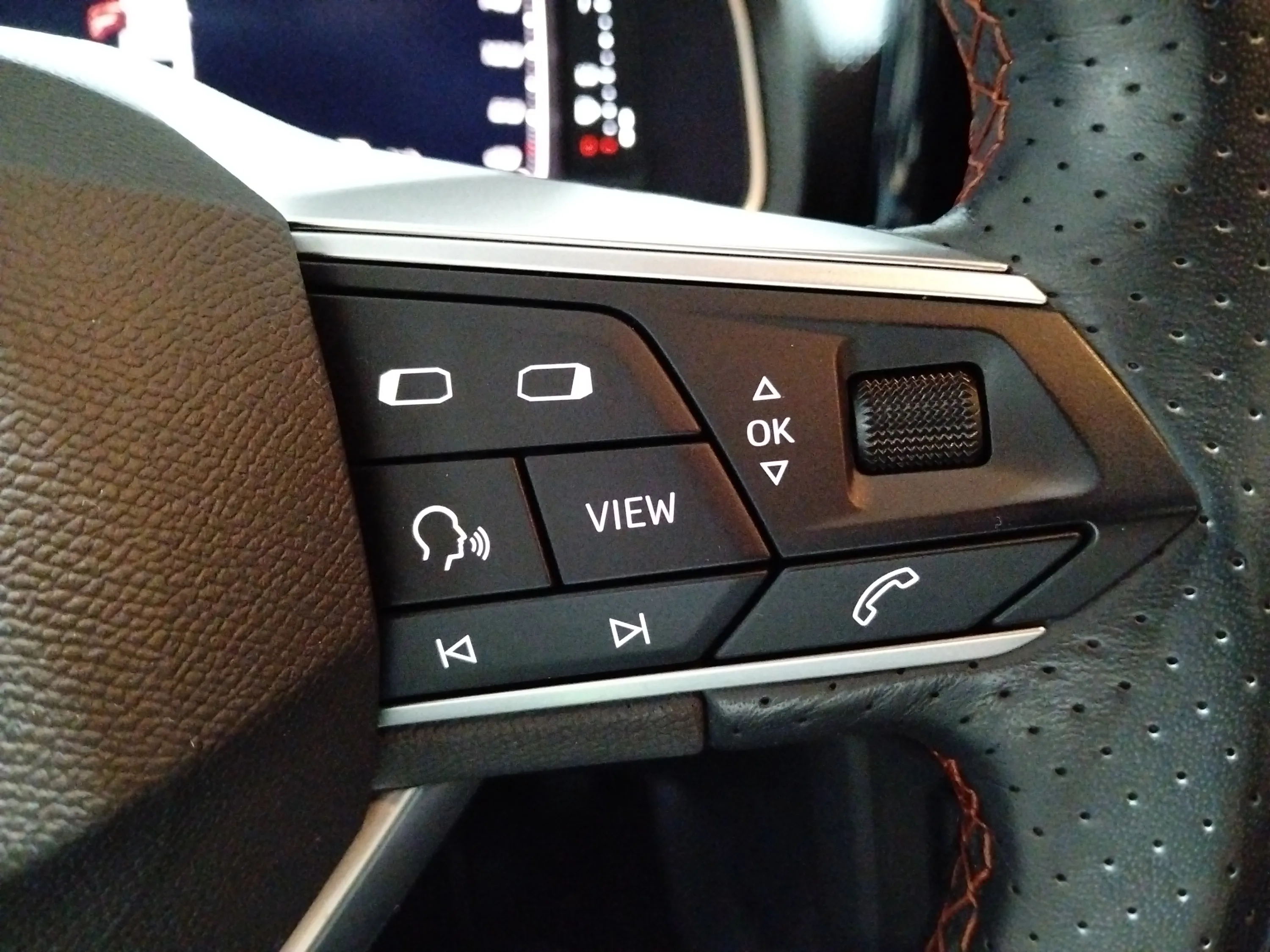 SEAT Ibiza 1.0 TSI FR - foto 22