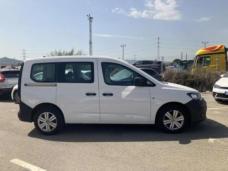 Volkswagen Caddy Kombi 2.0 TDI - foto 7
