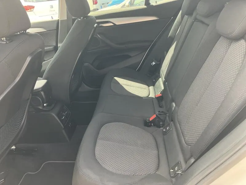 BMW X2 sDrive18d - foto 18