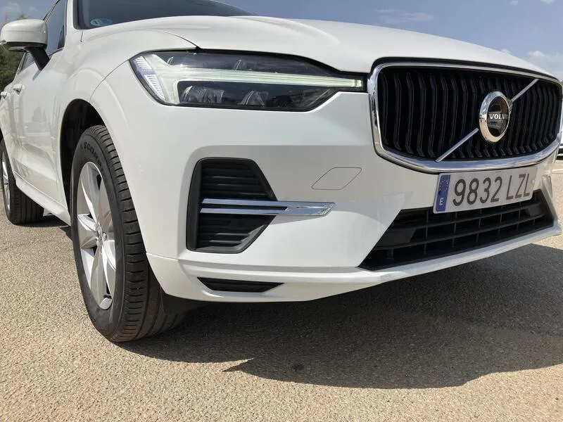 Volvo XC60 2.0 B4 D Core - foto 26