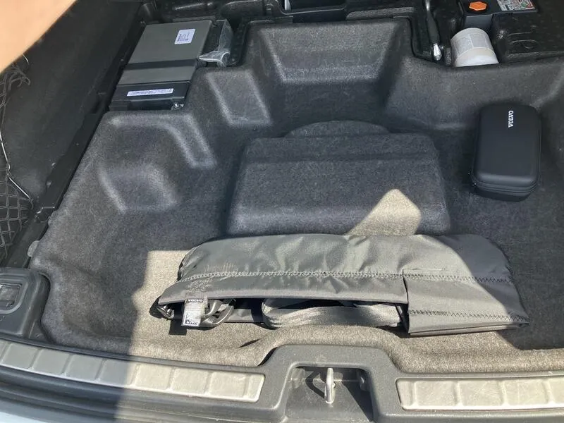 Volvo XC60 2.0 B4 D Core - foto 18