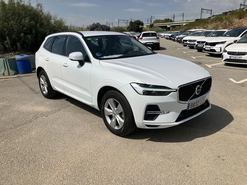 Volvo XC60 2.0 B4 D Core - foto 8