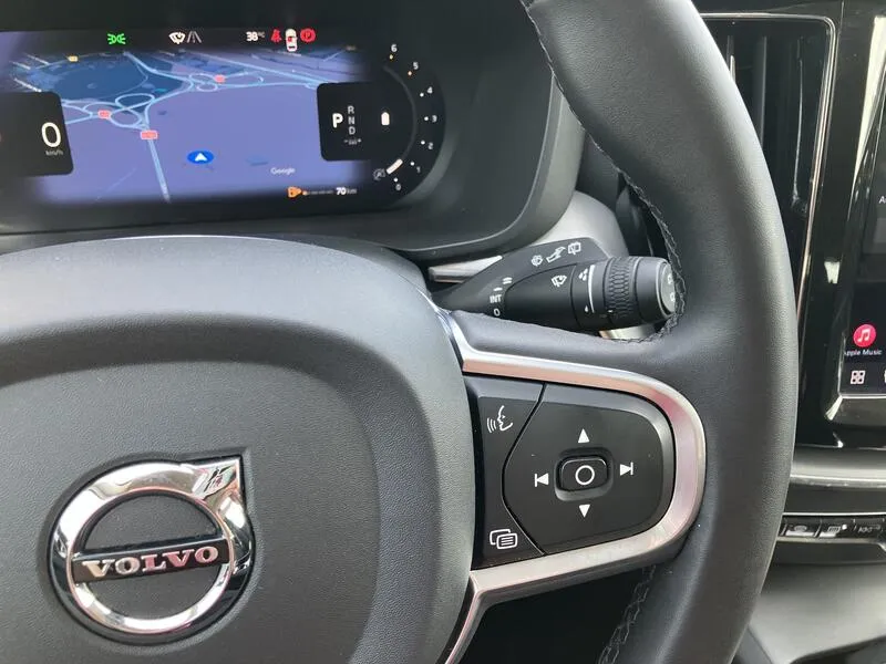 Volvo XC60 2.0 B4 D Core - foto 30