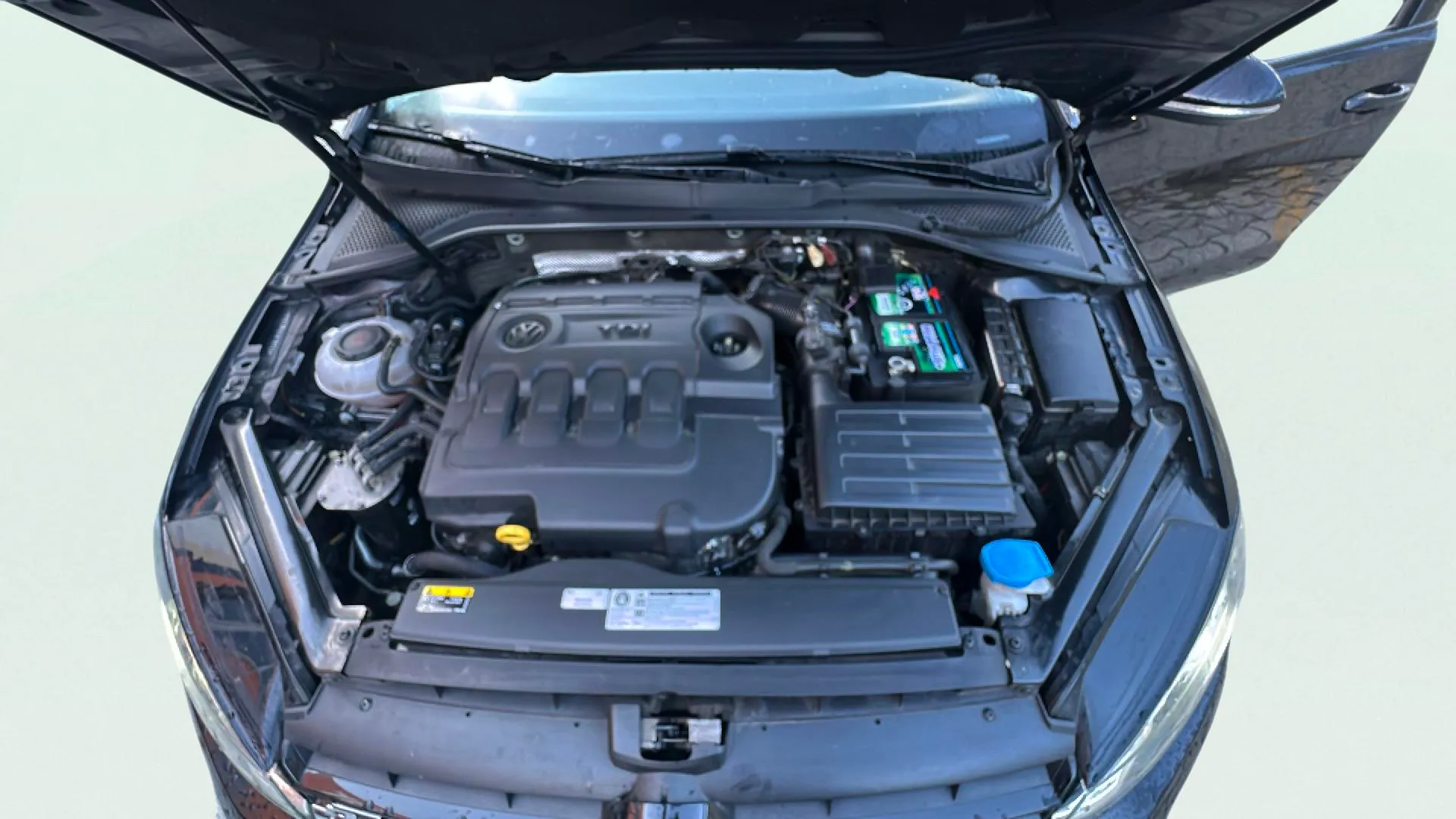 Volkswagen Golf Advance 1.6 TDI - foto 26