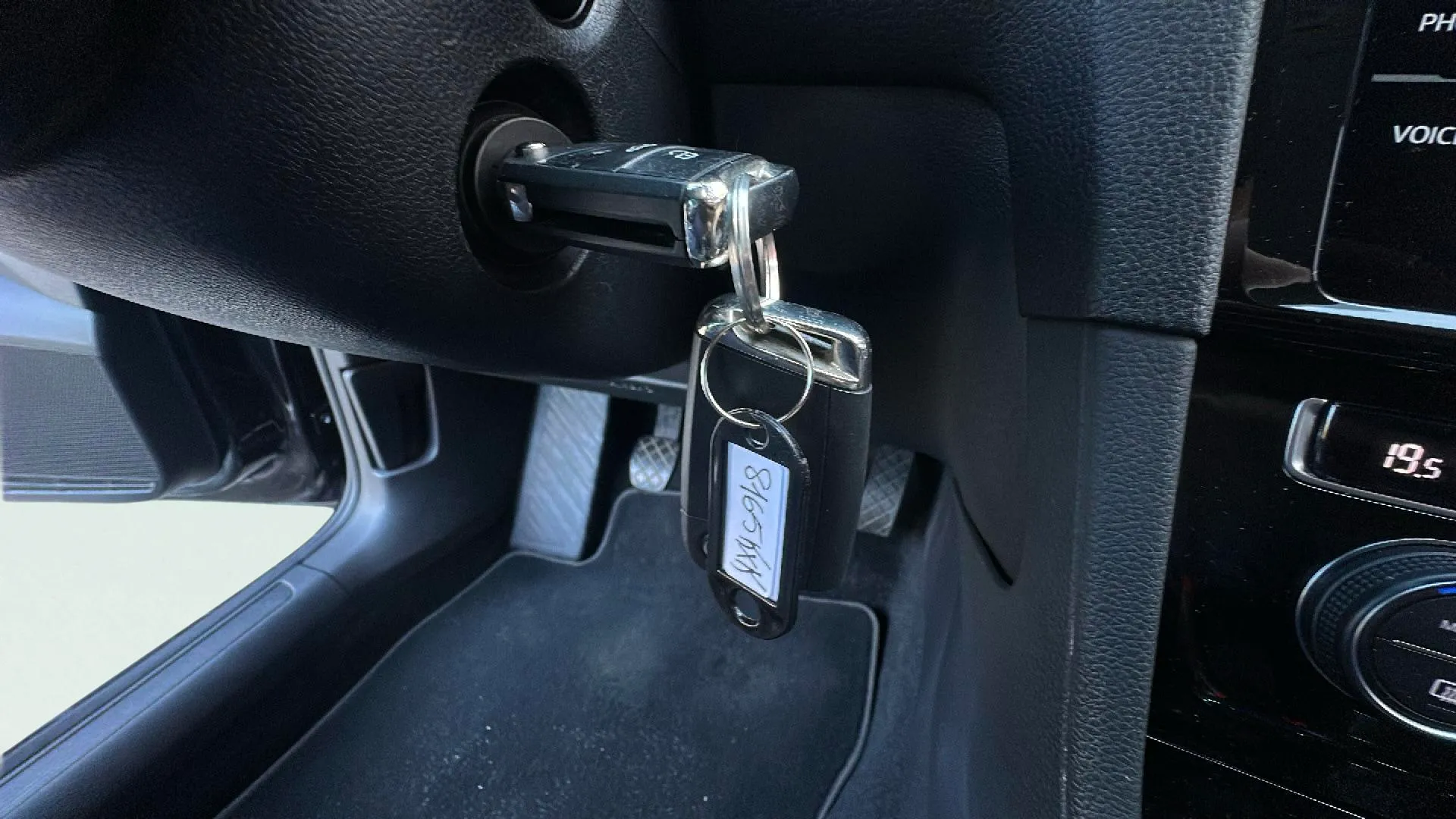 Volkswagen Golf Advance 1.6 TDI - foto 24