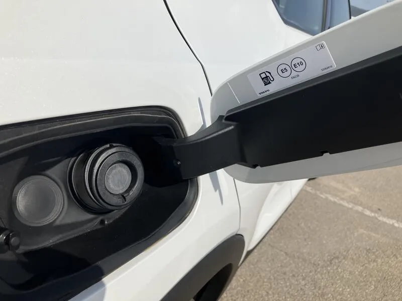 Volvo XC40 1.5 T4 Recharge PHEV Plus Dark - foto 38