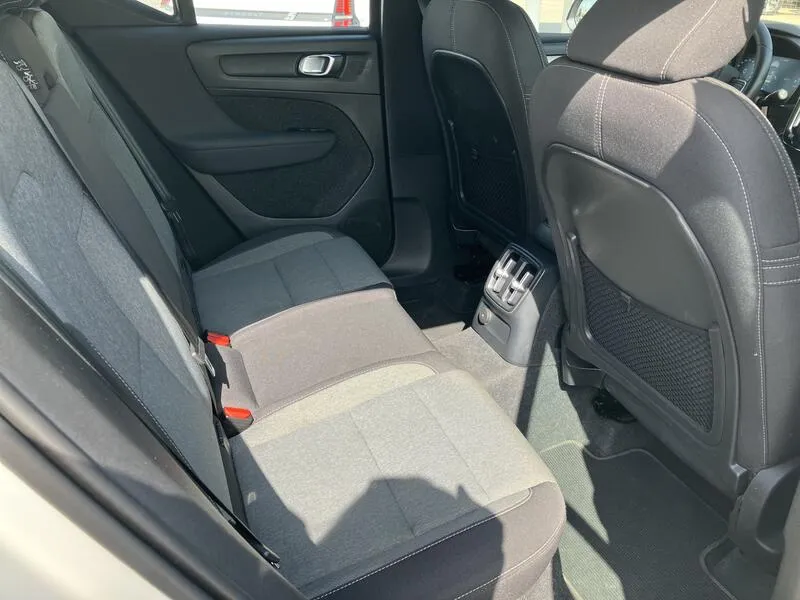 Volvo XC40 1.5 T4 Recharge PHEV Plus Dark - foto 30