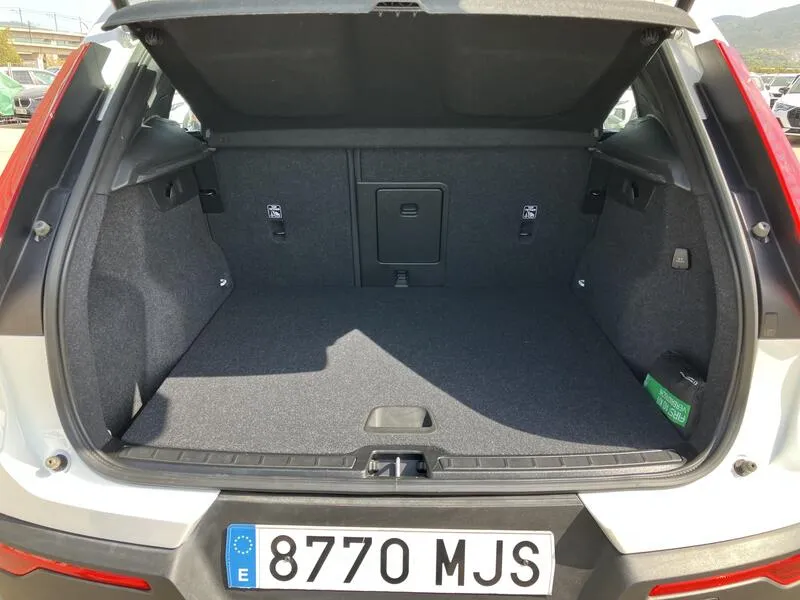Volvo XC40 1.5 T4 Recharge PHEV Plus Dark - foto 26