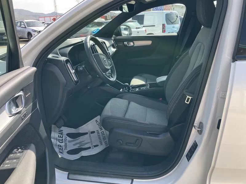 Volvo XC40 1.5 T4 Recharge PHEV Plus Dark - foto 13