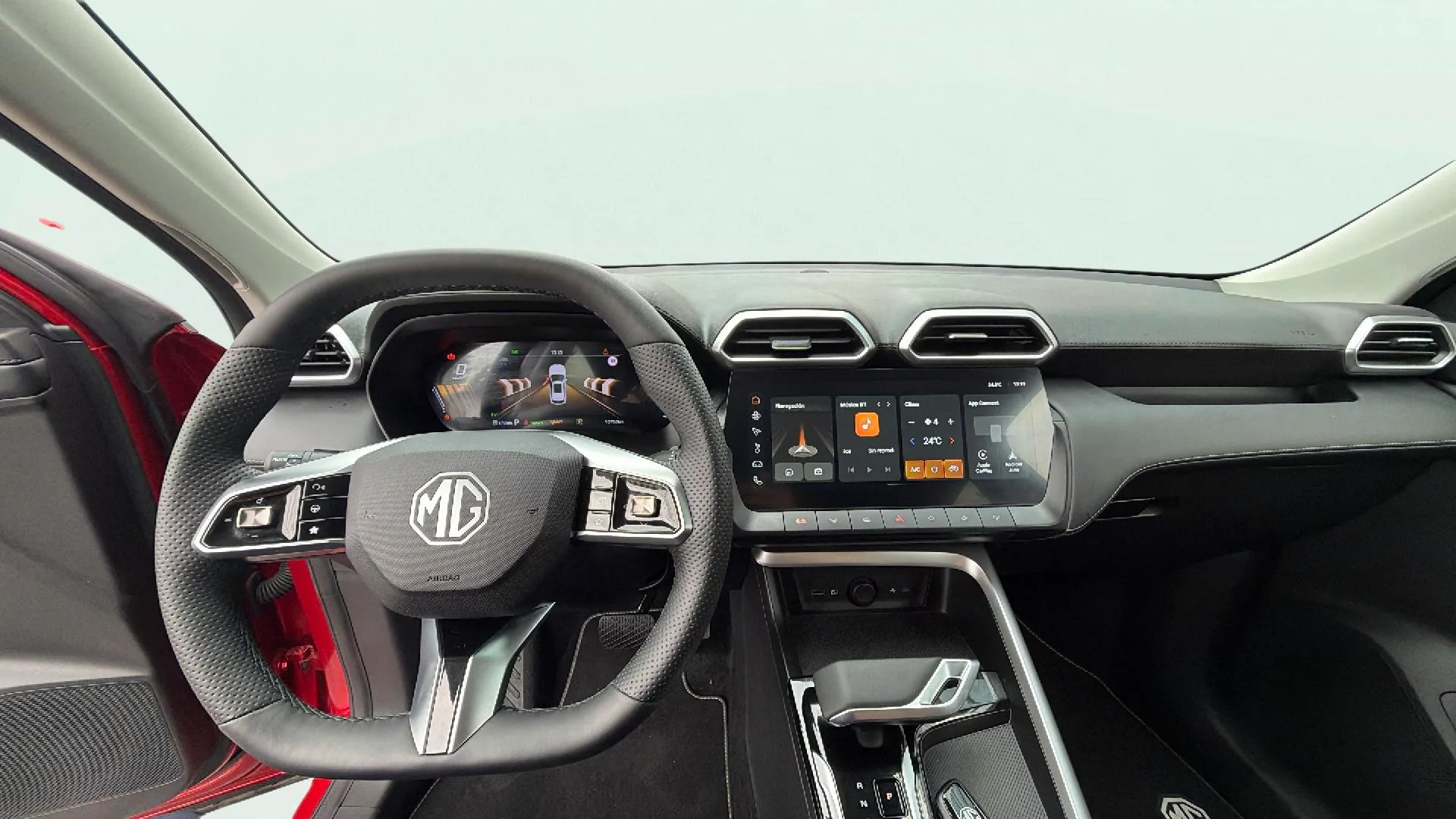 MG ZS Hybrid+ Luxury - foto 24
