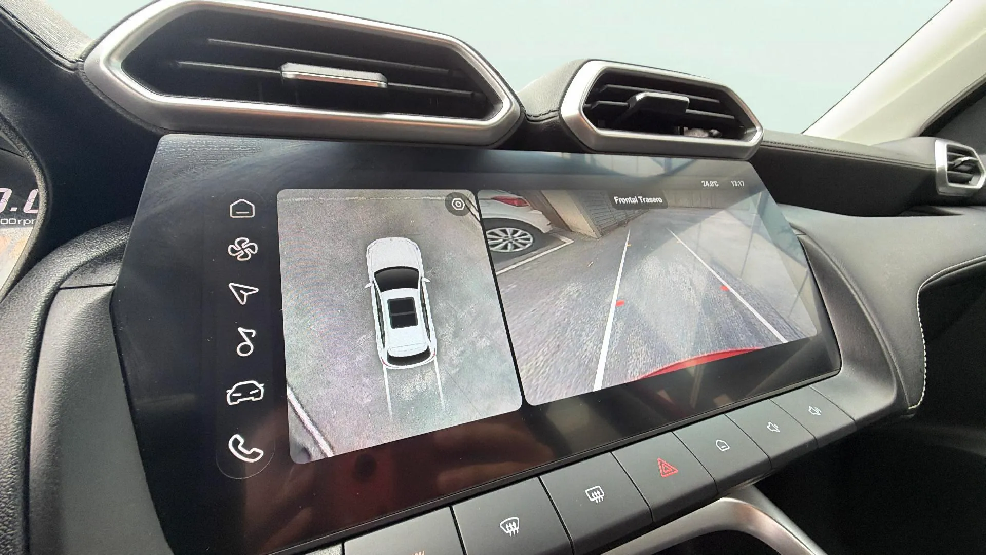 MG ZS Hybrid+ Luxury - foto 16