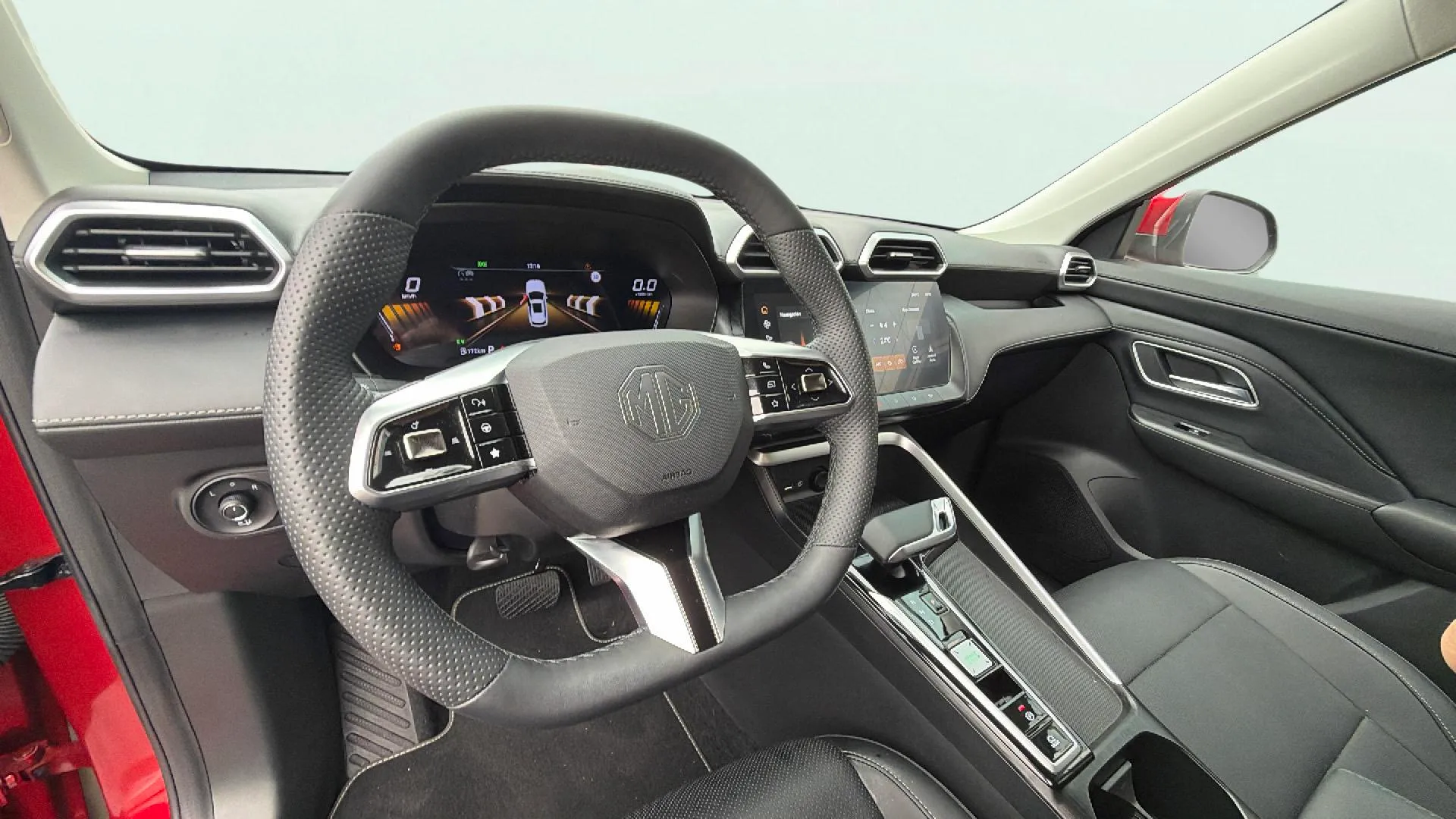 MG ZS Hybrid+ Luxury - foto 32