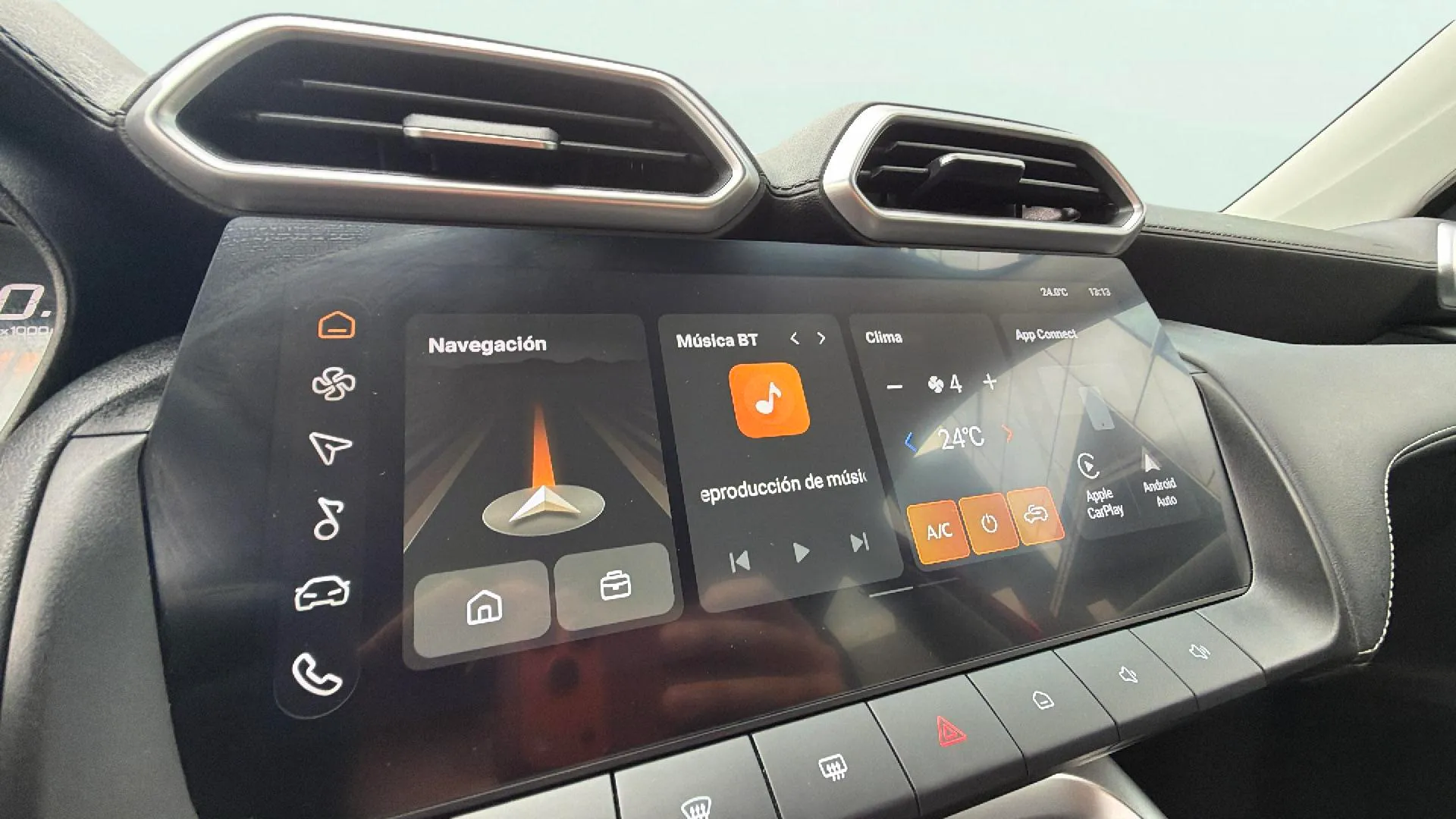 MG ZS Hybrid+ Luxury - foto 12