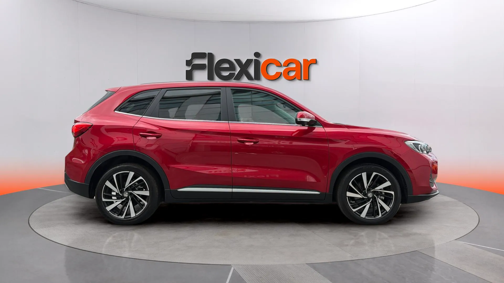 MG ZS Hybrid+ Luxury - foto 8
