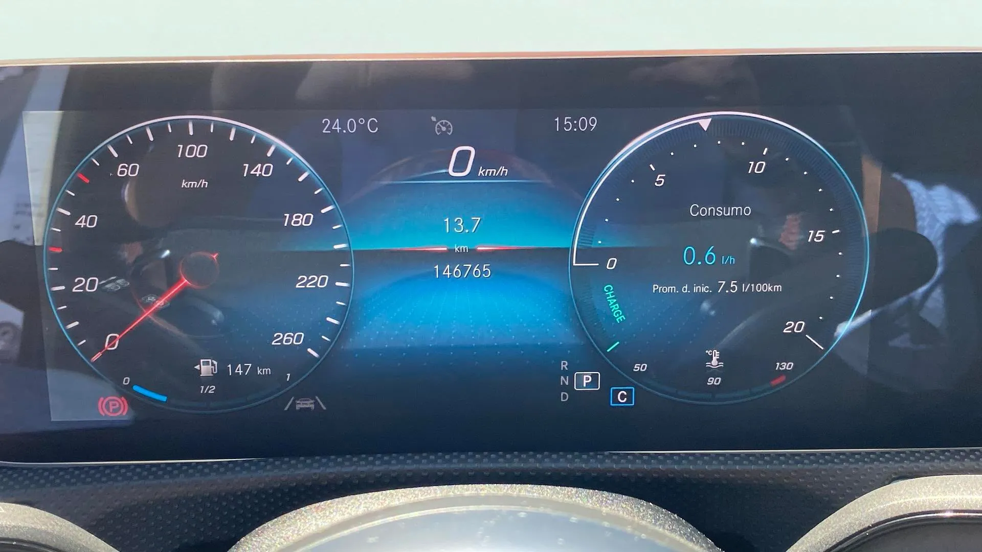 Mercedes-Benz Clase A A 200 d - foto 9