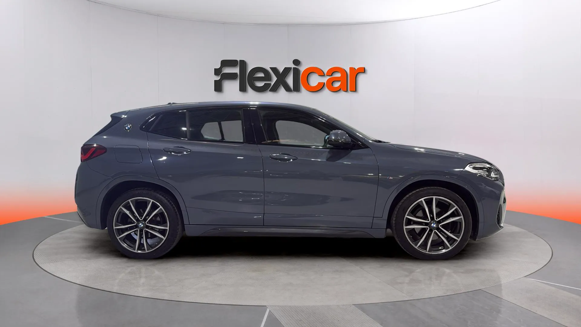 BMW X2 sDrive18d - foto 8