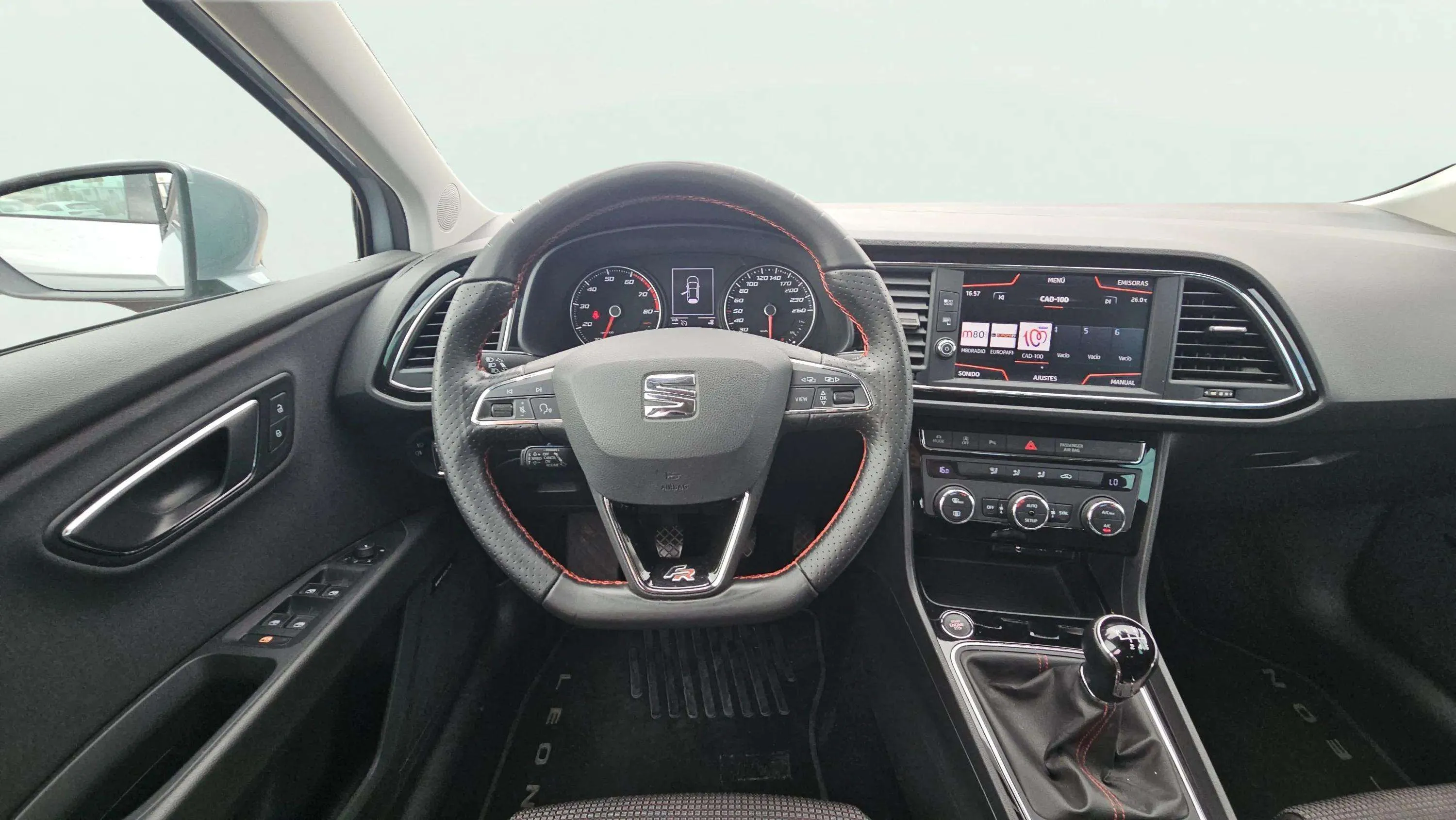 SEAT León 1.4 TSI FR - foto 11