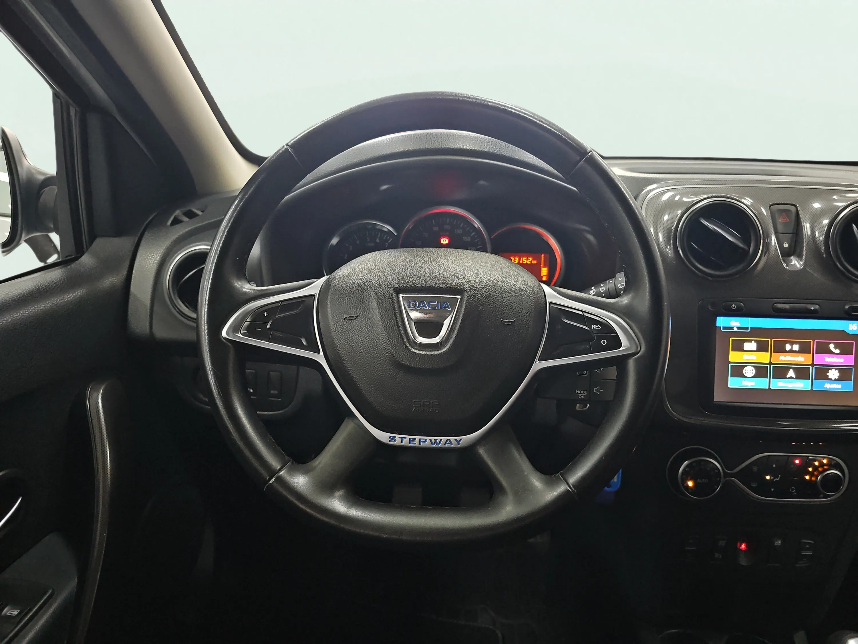Dacia Sandero Stepway Comfort TCe - foto 10
