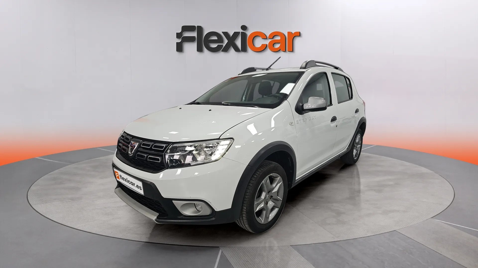 Dacia Sandero Stepway Comfort TCe - foto 2