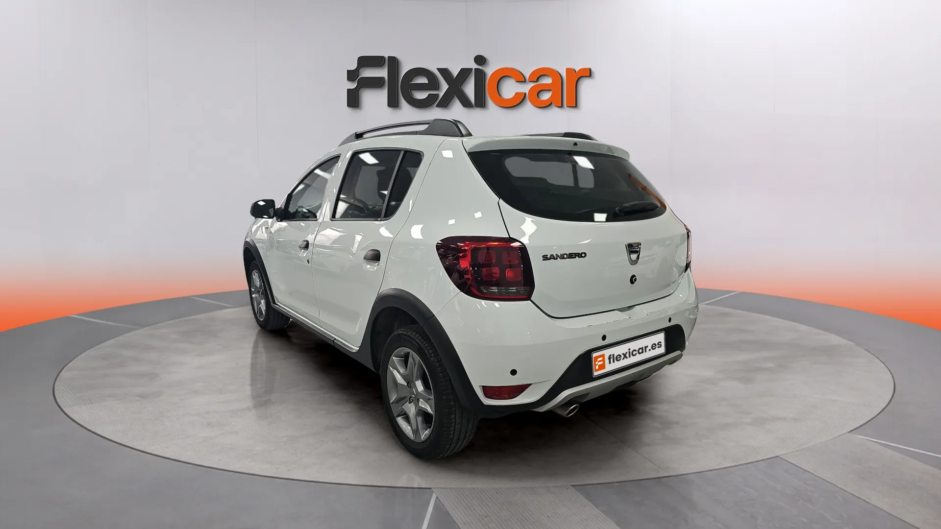 Dacia Sandero Stepway Comfort TCe - foto 4