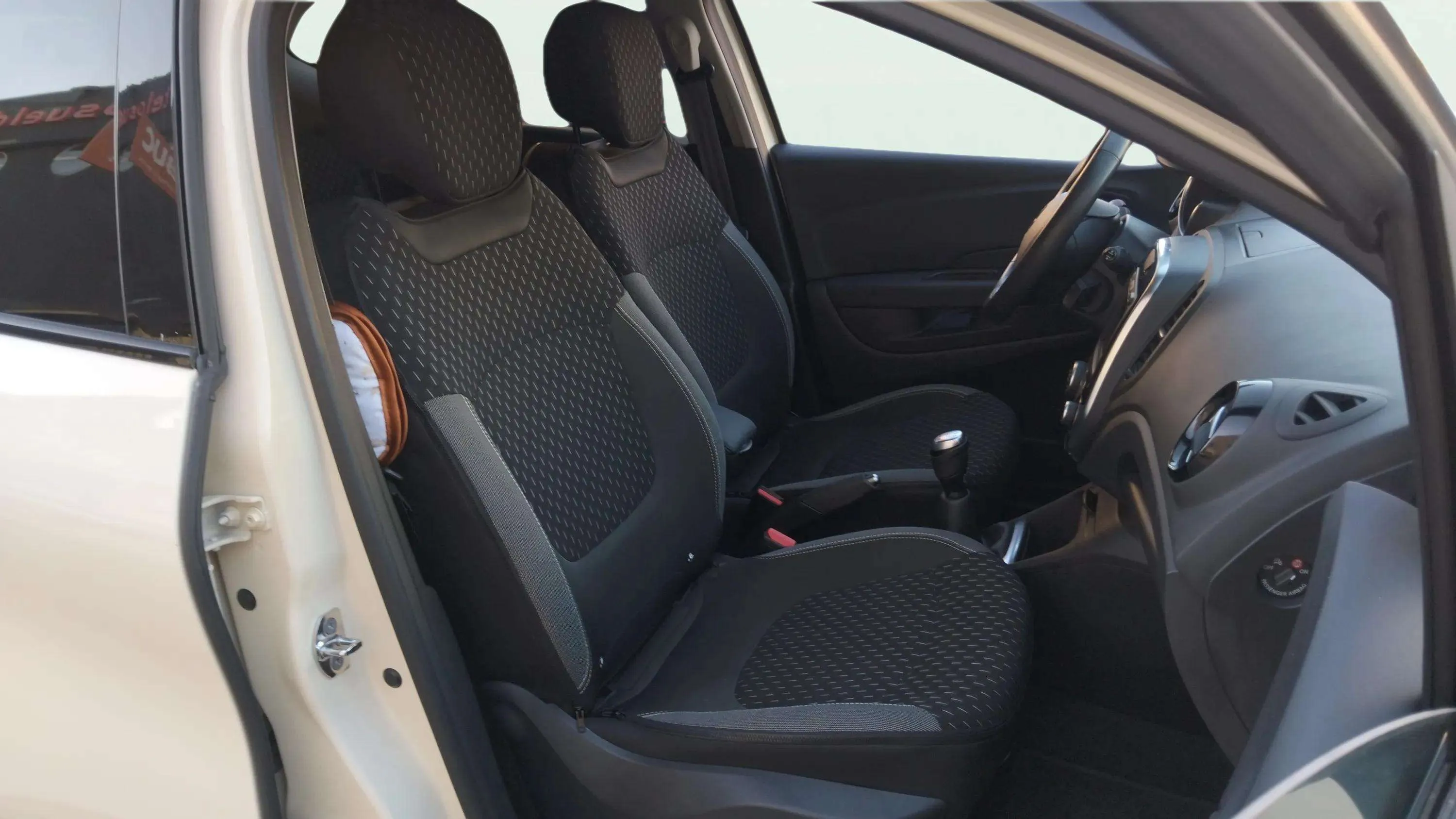 Renault Captur Intens TCe 90 - foto 22
