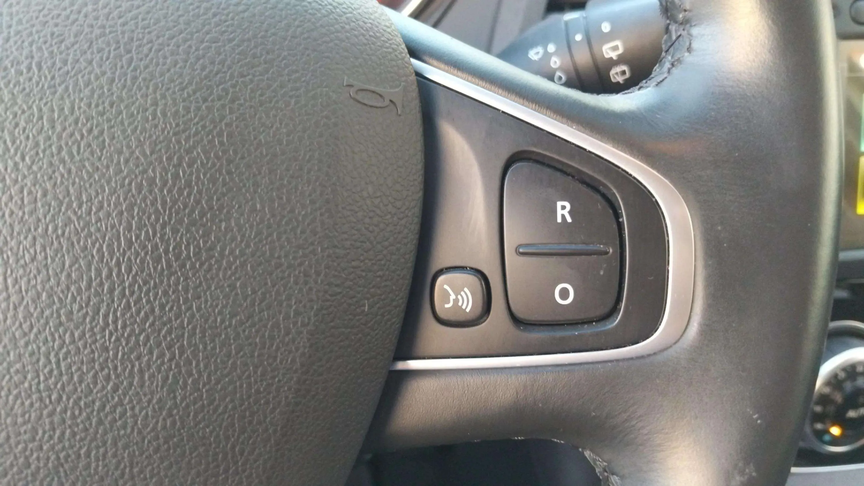 Renault Captur Intens TCe 90 - foto 12