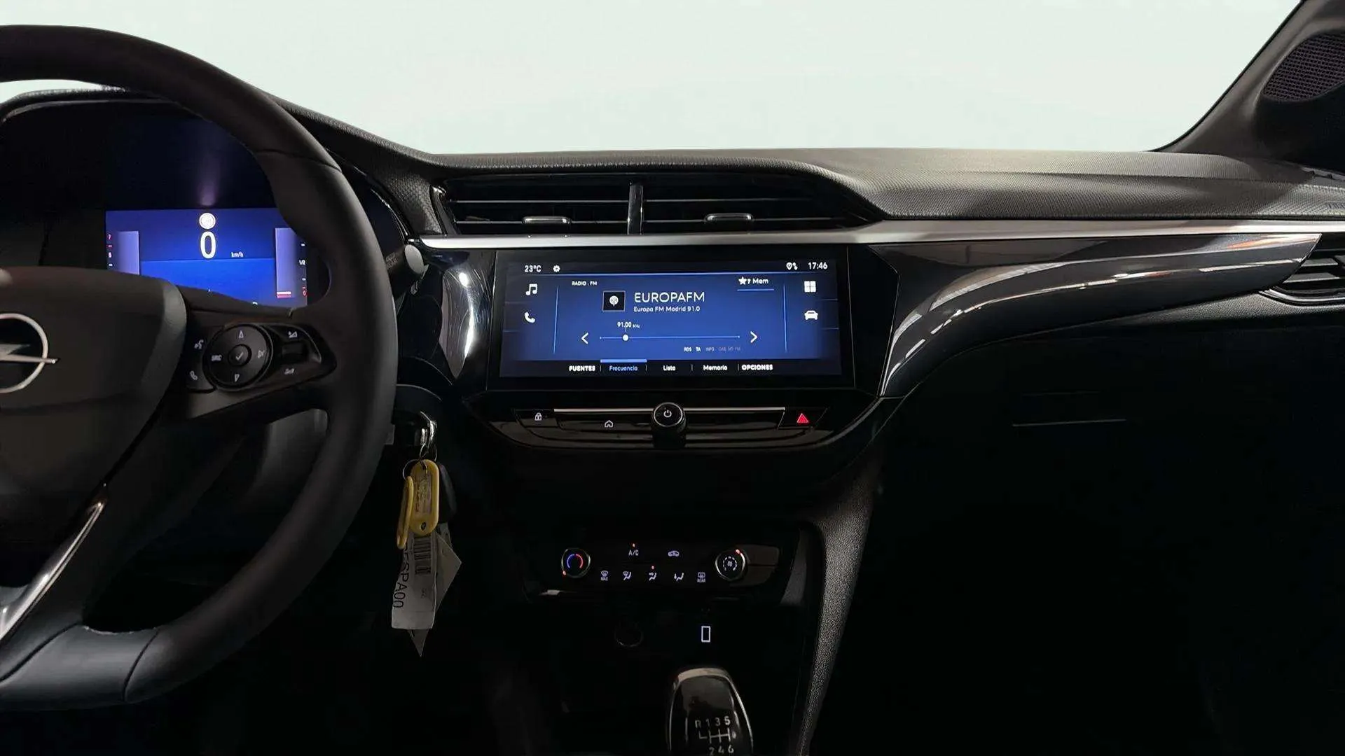 Opel Corsa 1.2T XHL GS - foto 11