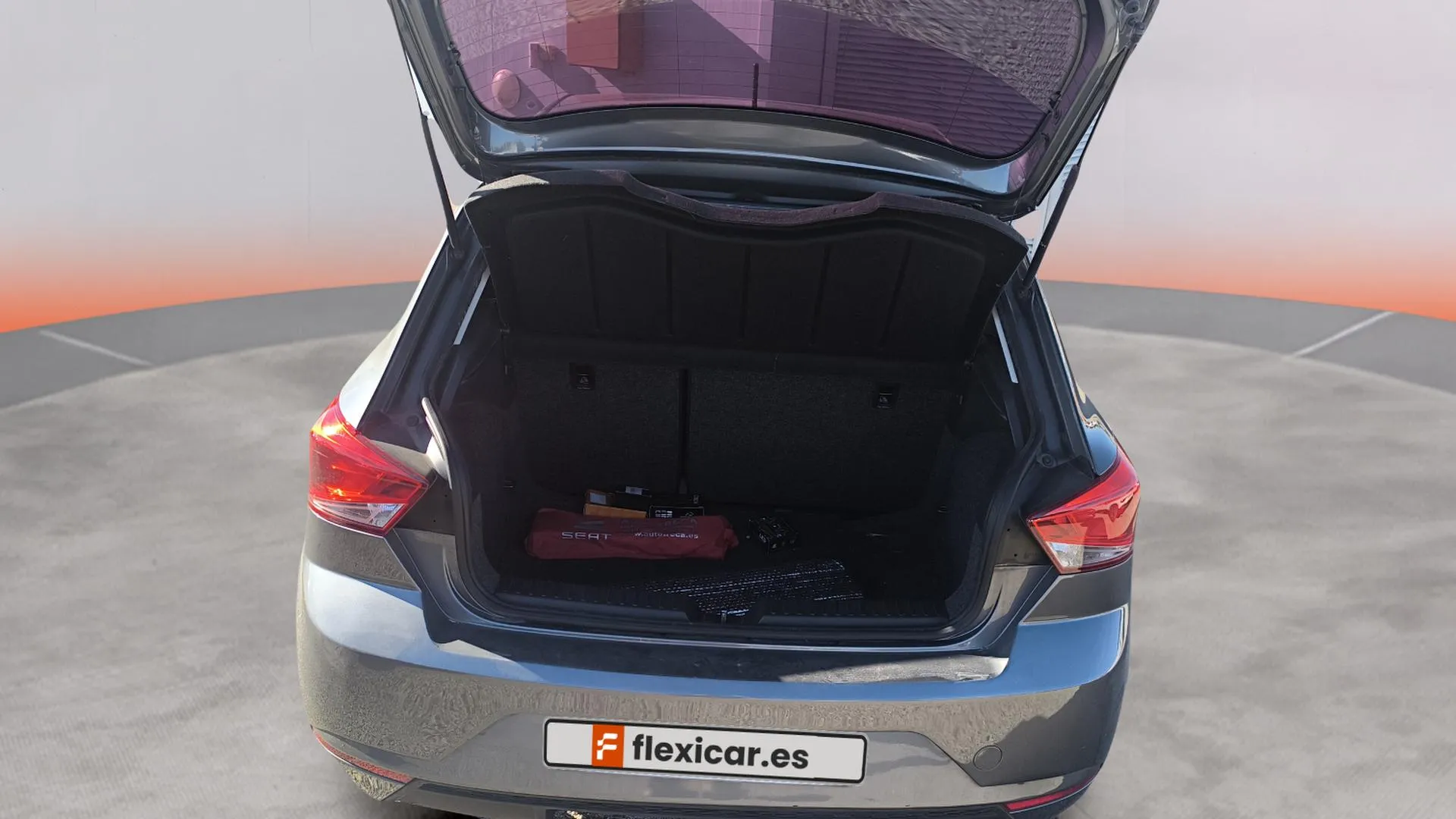 SEAT Ibiza 1.0 Reference - foto 16