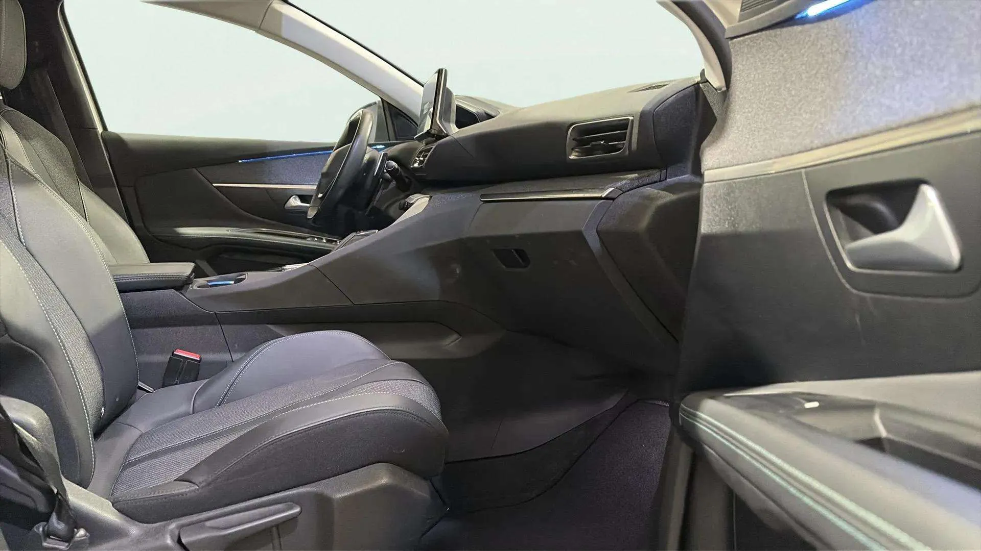 Peugeot 3008 225 e-EAT8 Allure Pack - foto 13