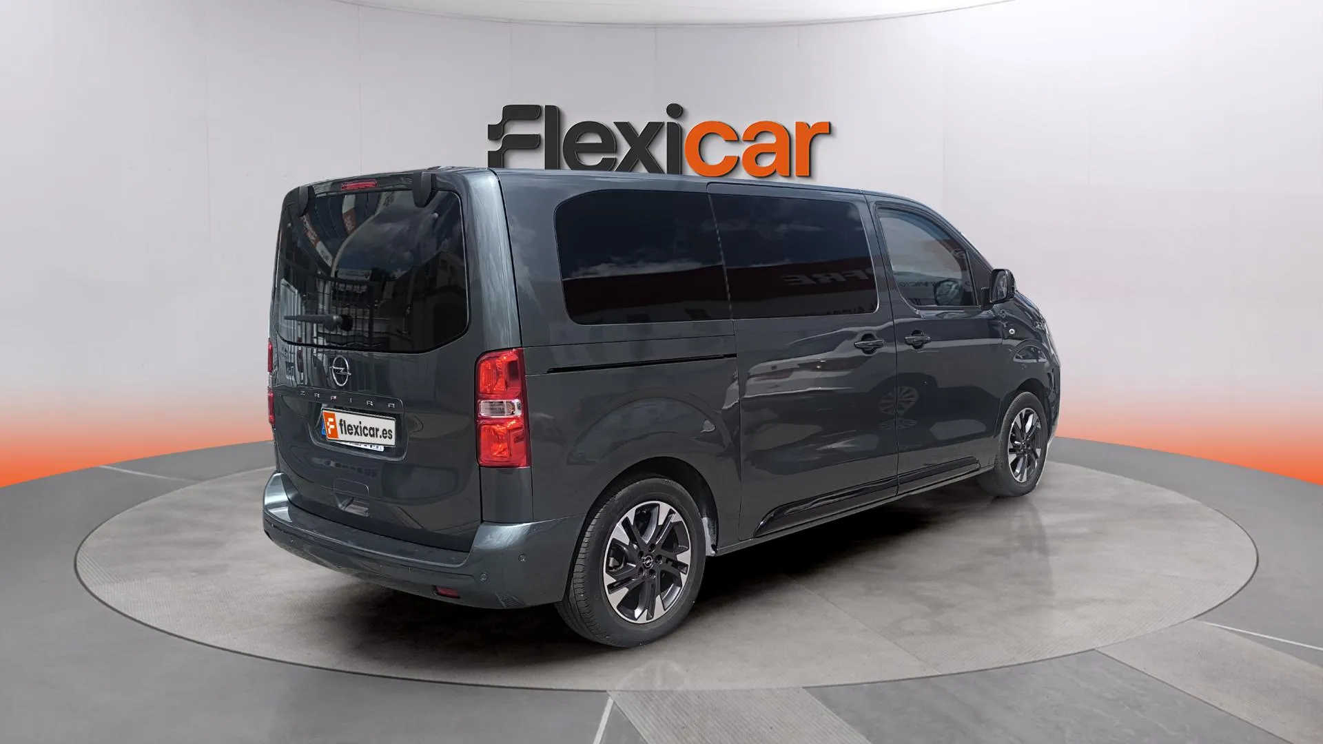 Opel Zafira 2.0 TD XL - foto 6