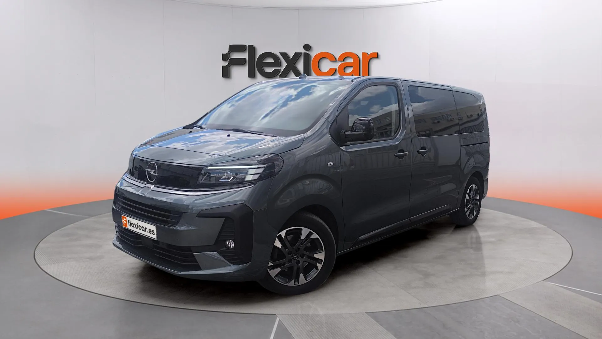 Opel Zafira 2.0 TD XL - foto 2