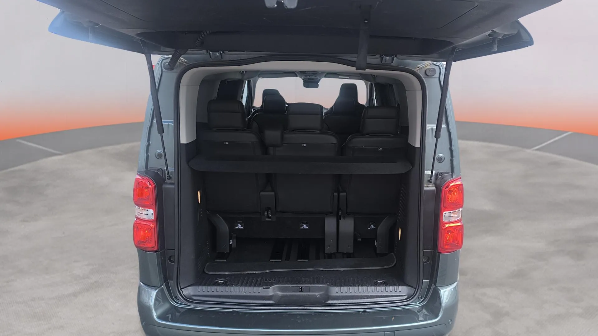 Opel Zafira 2.0 TD XL - foto 10