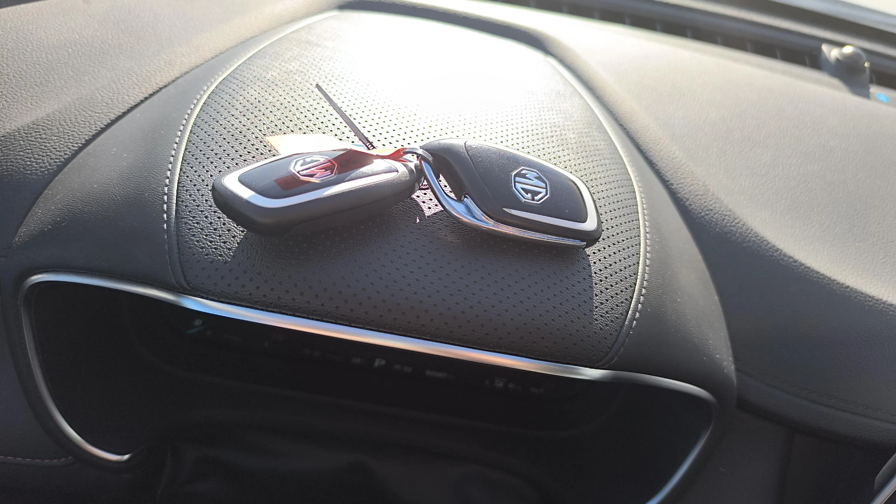 MG HS 1.5T-GDI PHEV Luxury - foto 23