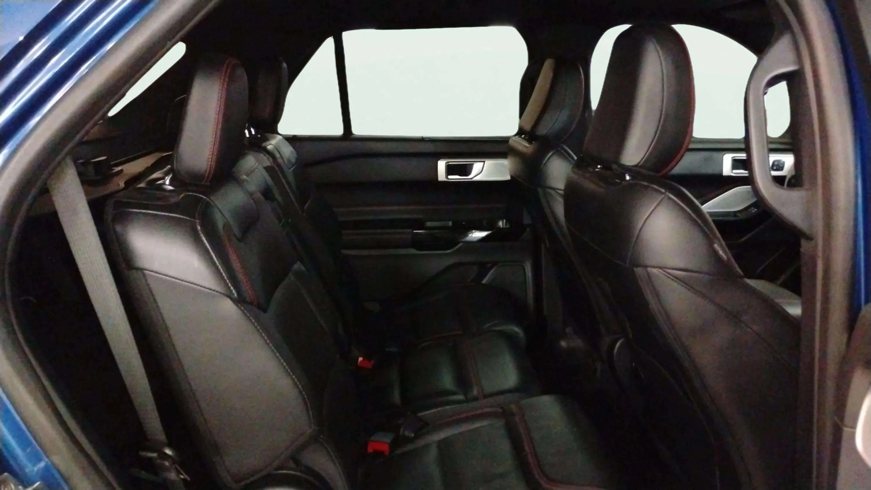 Ford Explorer 3.0 PHEV AWD ST Line - foto 16